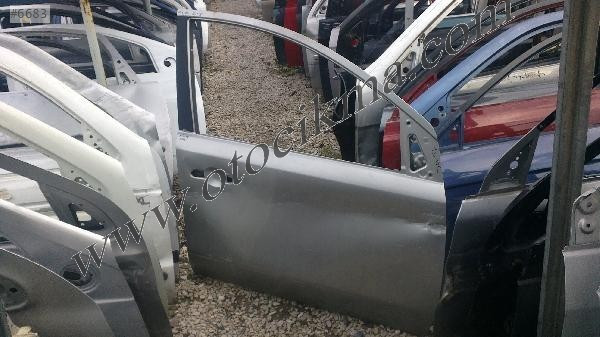 NİSSAN NOTE SAĞ ÖN KAPI