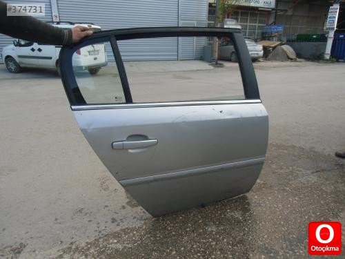 OPEL SİGNUM SAĞ ARKA KAPI ORİJİNAL ÇIKMA 2000-2005 MODEL