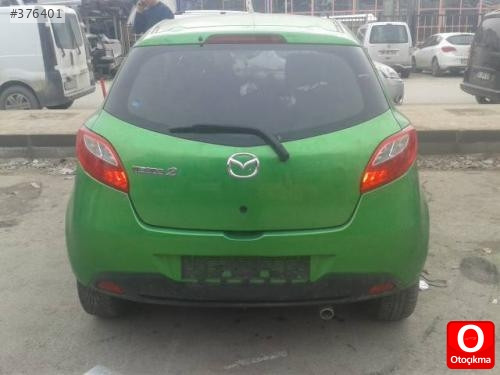 Mazda 2 sol ön kapı