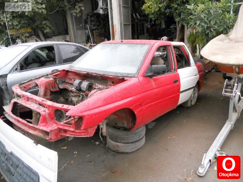 FORD ESCORT SOL ARKA KAPI ORJİNAL ÇIKMA TEMİZ