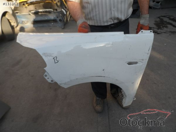 2013-2015 YPSILION SOL ÖN ÇAMURLUK LANCIA ÇIKMA PARÇA