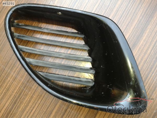 Porsche Boxster 986 Sağ Arka Çamurluk Izgarası