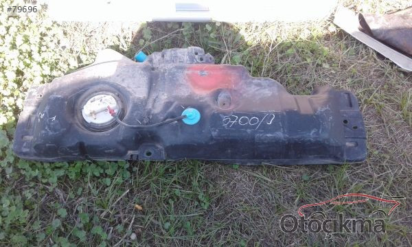 RENAULT CLİO YAKIT DEPOSU