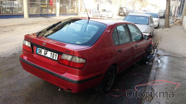 2015 Nissan Primera  arka tampon  arka bagaj arka cam çıkma
