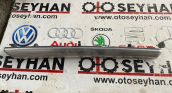 8V4867410 audi a3 sportback 2019 sağ arka kapı kartonu çıta