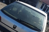 1998 model peugeot 306 1.8 benzinli çıkma bagaj camı