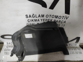 OEM; 2K0867035H AUDİ A3 ÇIKMA  BAGAJ KENARI HALI KAPLAMA
