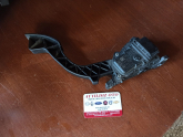 4M51-9F836-AH VOLVO S40 GAZ PEDALI