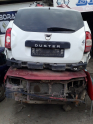 Dacia duster bagaj kapısı