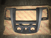 Toyota hilux teyp çerçevesi çıkma orjinal