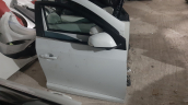 Renault  fluence hatasız çıkma sağ ön kapı beyaz