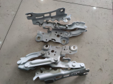 BMW 3 Serisi G20 Sağ Sol Kaput Menteşe 7450590 7450589