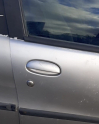 fiat siena çıkma sağ ön kapı kolu