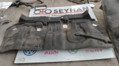 bmw x1 e84 arka koltuk altı halı