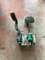 peugeot 208 1.2 çıkma pedal seti