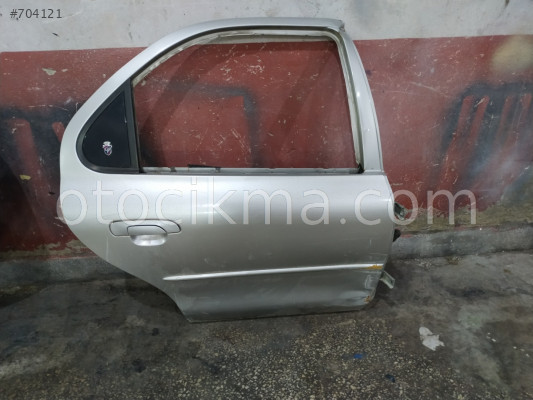 FORD MONDEO 1 SAĞ ARKA KAPI