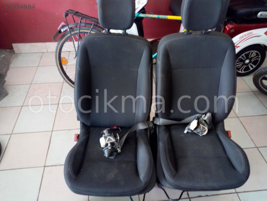 Renault Clio 3 Hatasiz Koltuk Takimi Otocikma Com Da 1054994