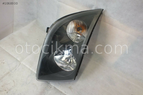 Pure traffic chop far sol Hella orijinal CIKMA VW Crafter 2E 06-16 ORJ ÇIKMA otocikma.com da - 1068930 Pure traffic chop far sol Hella orijinal CIKMA VW Crafter 2E 06-16 ORJ ÇIKMA otocikma.com da - 1068930