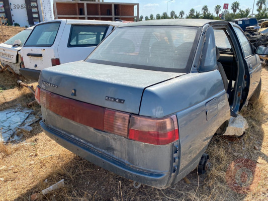 Lada Vega 2110