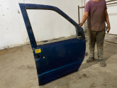 NİSSAN VANETTA SAĞ ÖN KAPI CAM KRİKOSU 1998-2004 MODEL