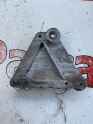 55567209 opel insignia 14 klima kompresörü bağlantı braketi