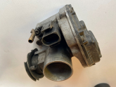 Polo AAE Motor Boğaz Kelebeği  030 133 064 F