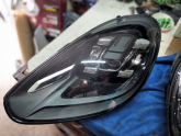 17.19 PORSCHE CAYENNE LED FAR SAG SOL
