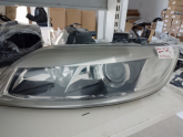 AUDİ Q7 XENON SOL FAR ÇIKMA 4L0941003