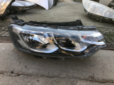 Citroen Celysee sağ far