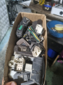 1988-1992 TOYOTA CORONA ÇIKMA TEMİZ TEKLİ CAM DÜĞMESİ