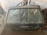 Fiat Uno bagaj kapağı