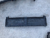 MERCEDES B SERİ W247 ALT HAVALANDIRMA PERDESİ 2475009000