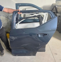 VOLVO XC40  LACİVERT SOL ARKA KAPI ORJINAL LOKALLİK