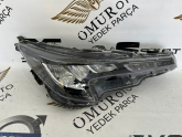TOYOTA COROLLA SAĞ FAR ORİJİNAL ÇIKMA