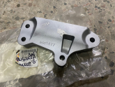 OPEL İNSİGNİA B 1.6 DİZEL SAĞ MOTOR KULAK BRAKETİ SIFIR 84221477