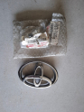 Toyota grille arma orjinal sıfır 75311-35090