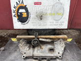 1K0199369F VW AUDİ A3 (8P)-S3 Çıkma Ön Travers 2003-15