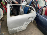 SKODA OCTAVİA SOL ARKA KAPI ORJİNAL ÇIKMA TEMİZ