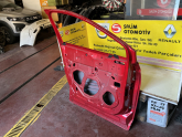 Oto Çıkma Parça / Renault / Captur / Kaporta & Karoser / Sol Ön Kapı / Çıkma Parça 