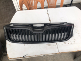 ÇIKMA SKODA RAPİD ÖN PANJUR