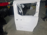 PEUGEOT RİFTER BEYAZ SOL SÜRGÜLÜ KAPI ORJINAL