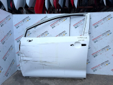 Toyota Corolla sol ön kapı (az hasarlı ürün)