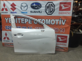 mazda 3 sağ ön kapı