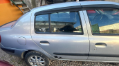 Clio 2 sağ arka kapı orijinal araçtan sökme gri