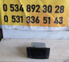 A2118200879  Mercedes W211  Radio CD Player