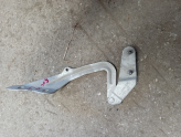 Ford focus 05-11.Kaput menteşesi sol