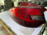 OPEL ASTRA J SEDAN SOL ARKA STOP - ÇIKMA ORJİNAL YEDEK PARÇA