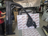 FORD TRANSIT SAĞ ÖN DİREK VE ÇAMURLUK BAĞLANTI SACI ORJINAL