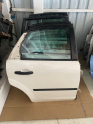 Ford Focus sağ arka kapı  orijinal hatasız 2005 2008 arası