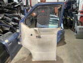 VOLKSWAGEN TRANSPORTER T4 SAĞ ÖN KAPI MENTEŞESİ